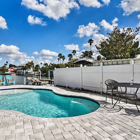 Bayside Pad With Pool Access And Dock Half Mi To Beach Clearwater Beach Dış mekan fotoğraf