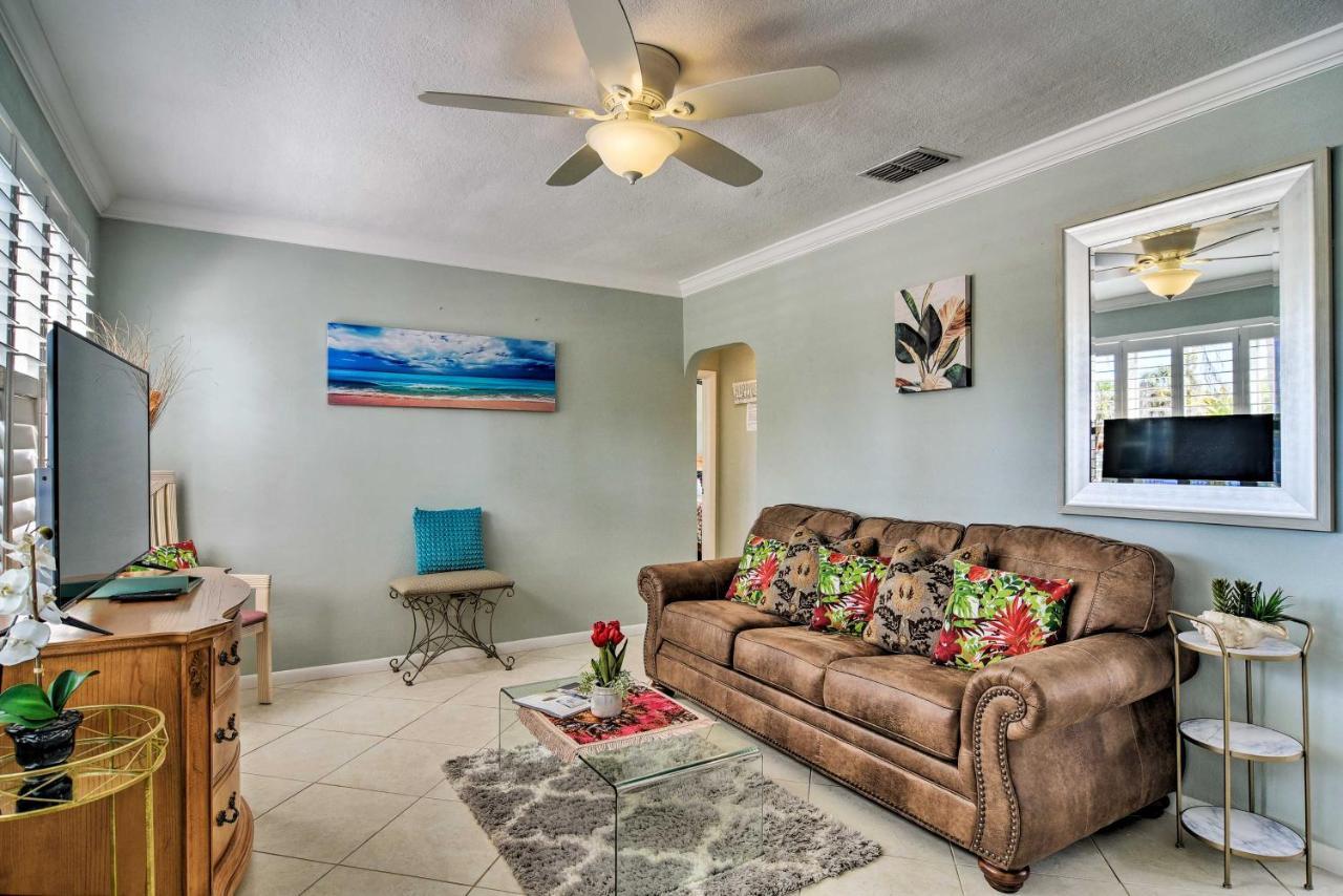 Bayside Pad With Pool Access And Dock Half Mi To Beach Clearwater Beach Dış mekan fotoğraf