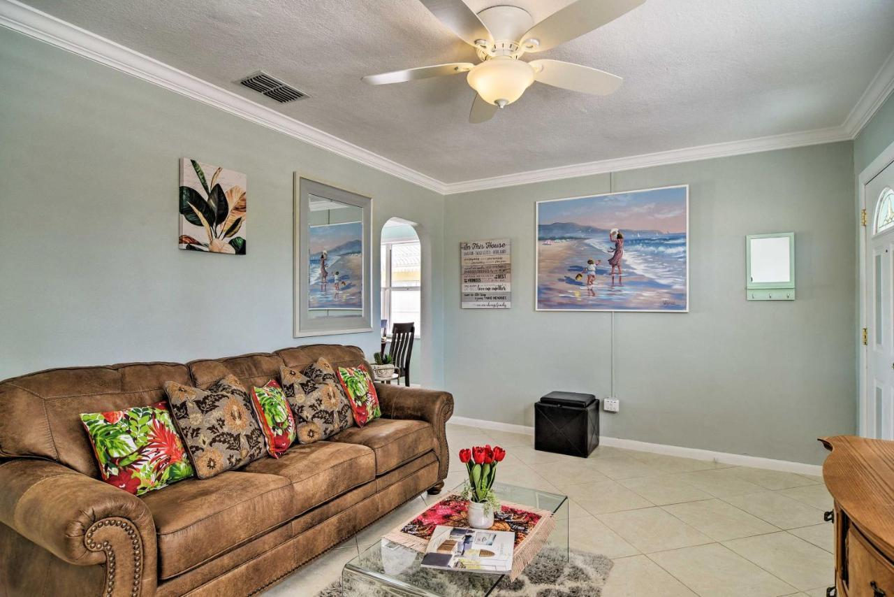 Bayside Pad With Pool Access And Dock Half Mi To Beach Clearwater Beach Dış mekan fotoğraf